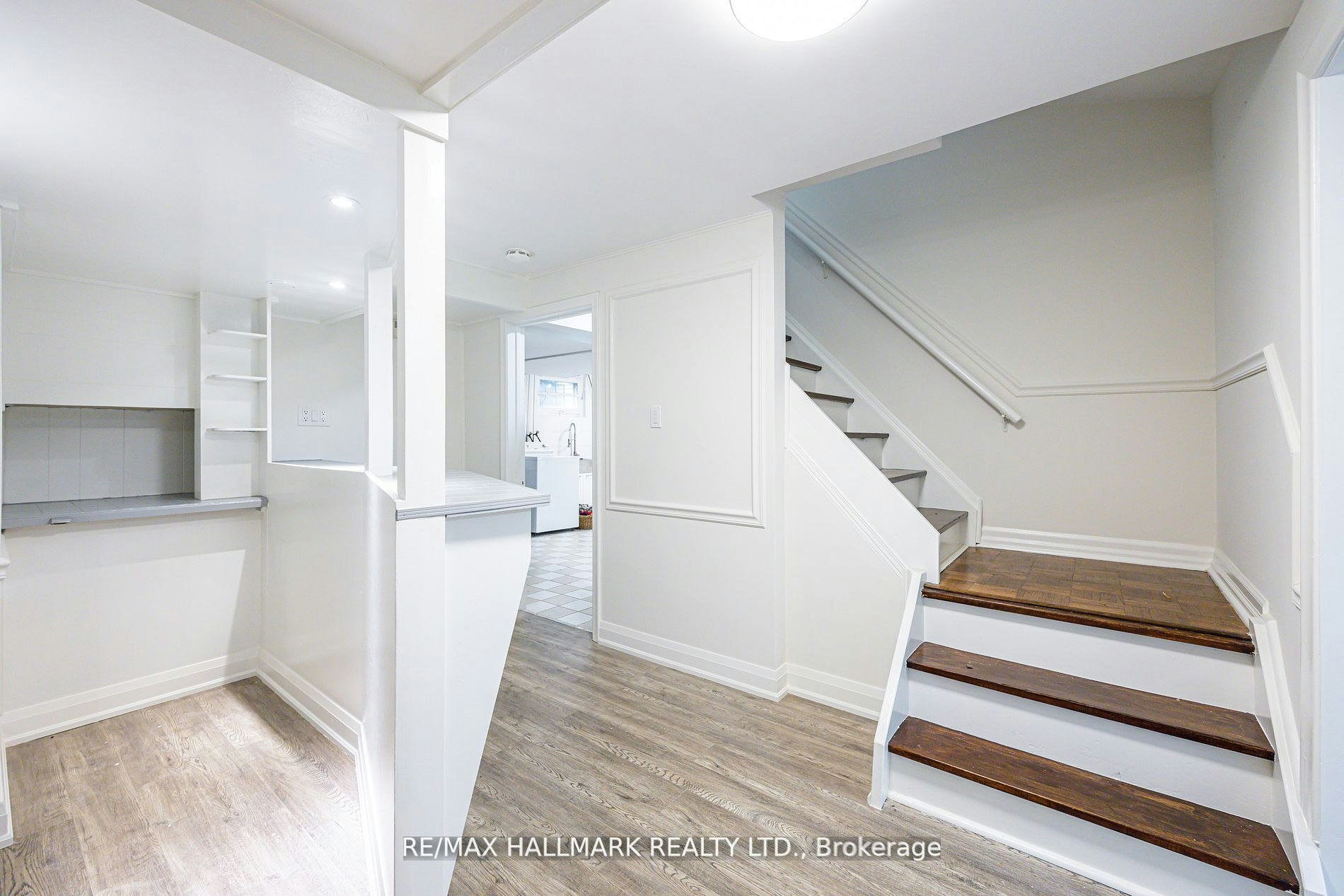 16 Paultiel Drive W, Toronto, ON, M2M 3P3 - 25