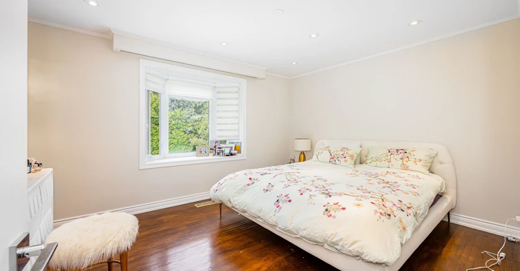 16 Paultiel Drive W, Toronto, ON, M2M 3P3 - 6