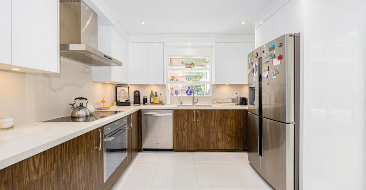 16 Paultiel Drive W, Toronto, ON, M2M 3P3 - 21