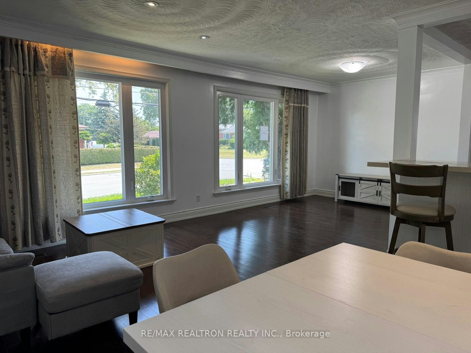 Main-926 Willowdale Avenue, Toronto, ON, M2M 3C1 - 6