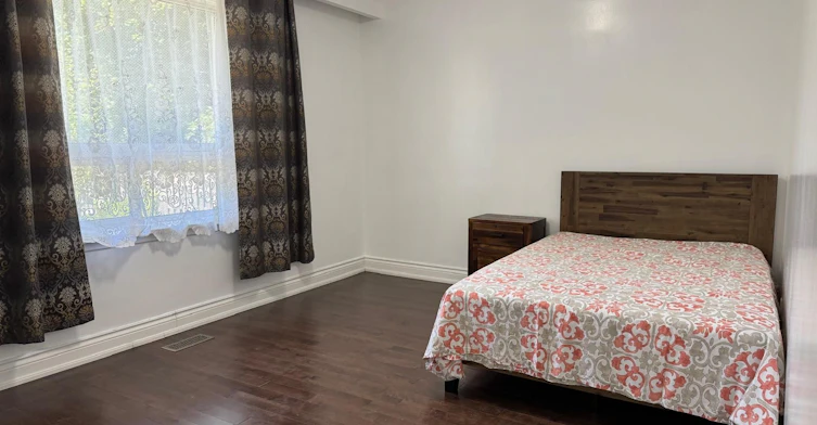 Main-926 Willowdale Avenue, Toronto, ON, M2M 3C1 - 12
