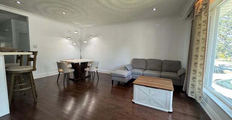 Main-926 Willowdale Avenue, Toronto, ON, M2M 3C1 - 5