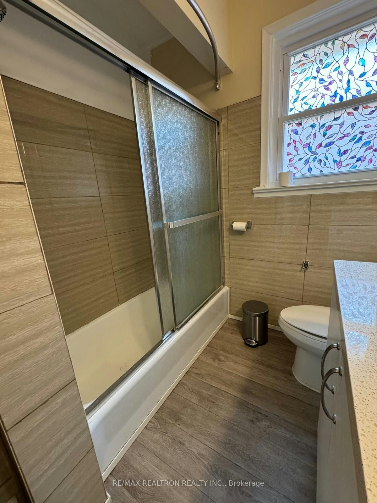 Main-926 Willowdale Avenue, Toronto, ON, M2M 3C1 - 14
