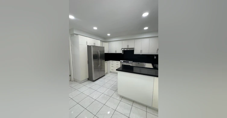 3 Tokay Court, Toronto, ON, M3H 3V2 - 11