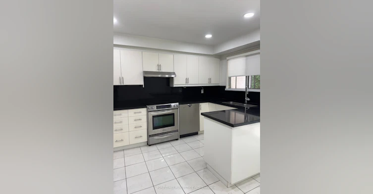 3 Tokay Court, Toronto, ON, M3H 3V2 - 12