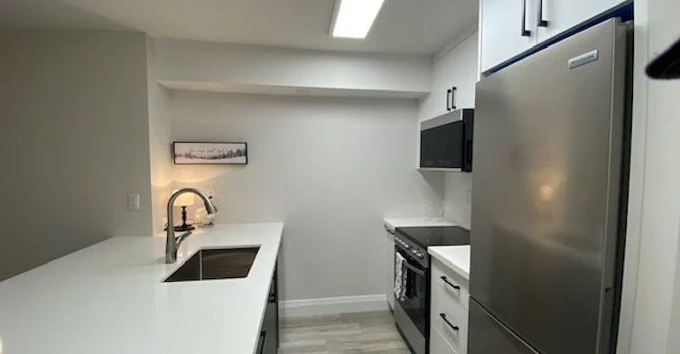 327-95 Prince Arthur Avenue, Toronto, ON, M5R 3P6 - 7