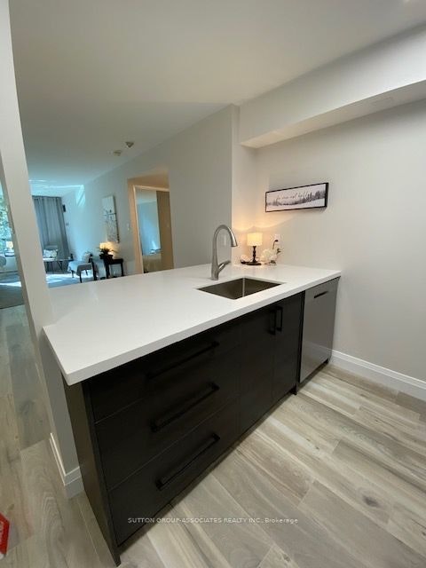 327-95 Prince Arthur Avenue, Toronto, ON, M5R 3P6 - 6