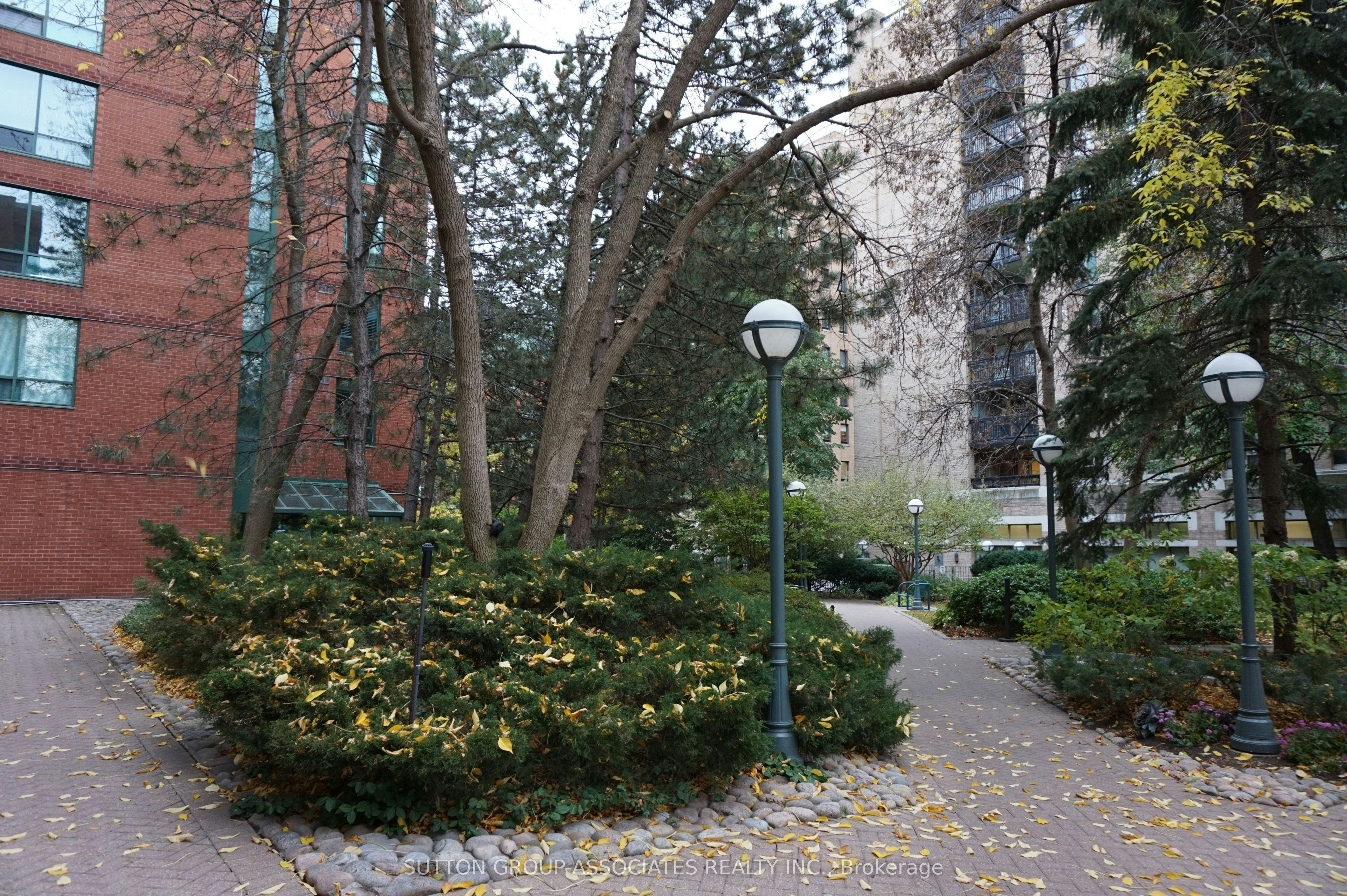 327-95 Prince Arthur Avenue, Toronto, ON, M5R 3P6 - 24