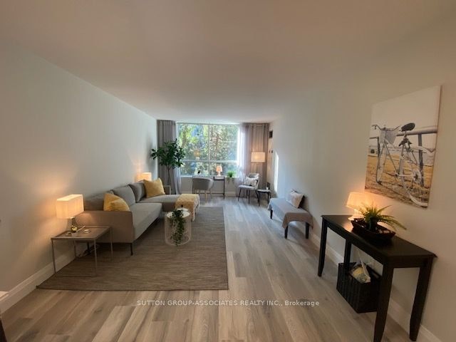 327-95 Prince Arthur Avenue, Toronto, ON, M5R 3P6 - 3