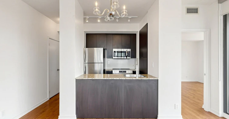3601-33 Lombard Street, Toronto, ON, M5C 3H8 - 8
