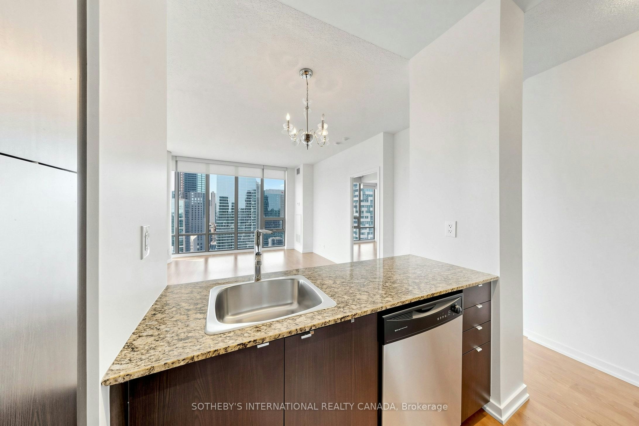 3601-33 Lombard Street, Toronto, ON, M5C 3H8 - 11
