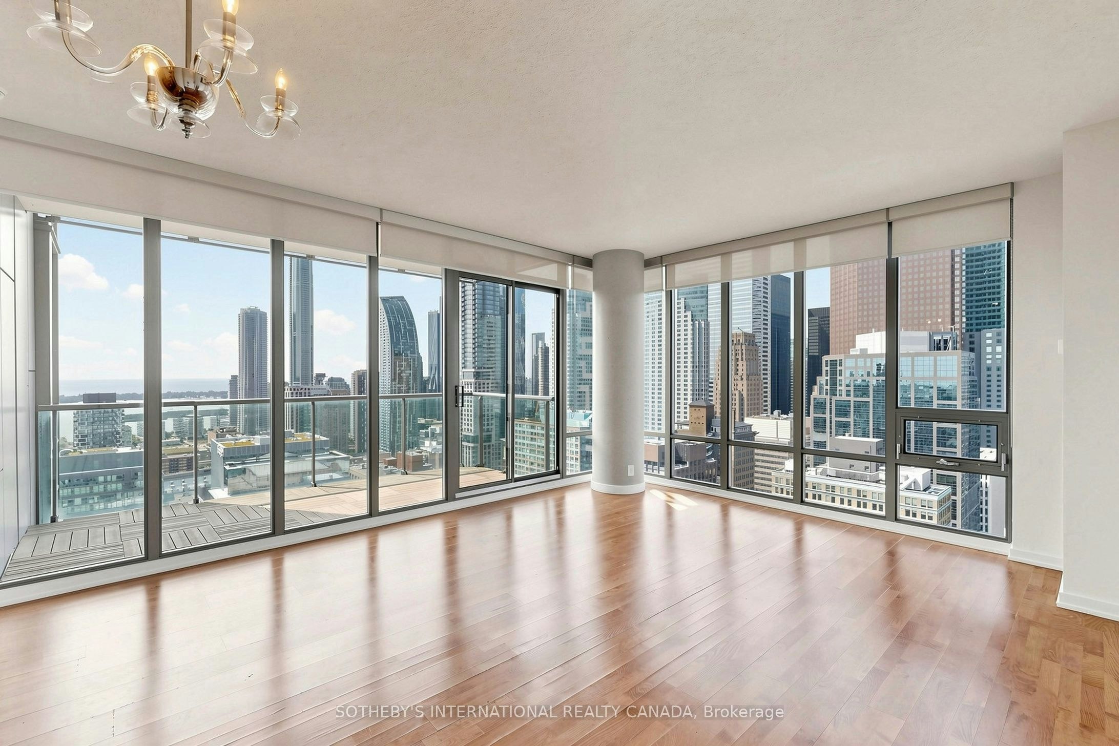 3601-33 Lombard Street, Toronto, ON, M5C 3H8 - 3