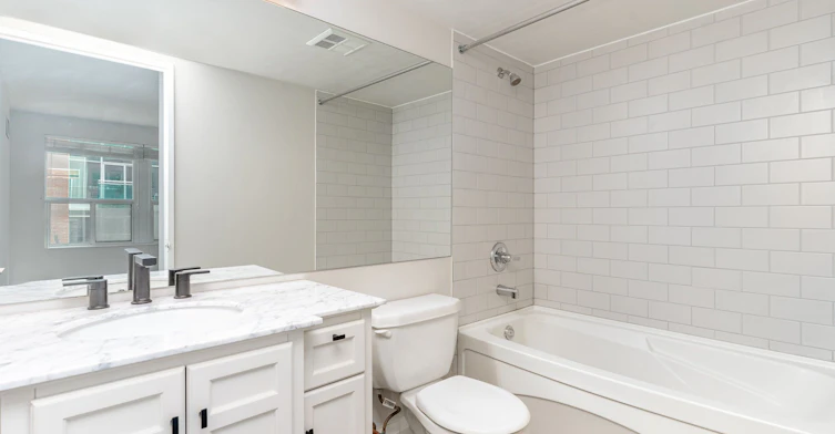 614-230 King Street, Toronto, ON, M5A 1K5 - 19