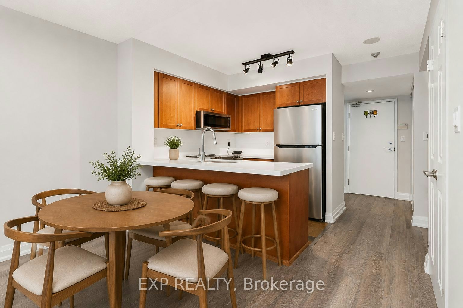 614-230 King Street, Toronto, ON, M5A 1K5 - 8