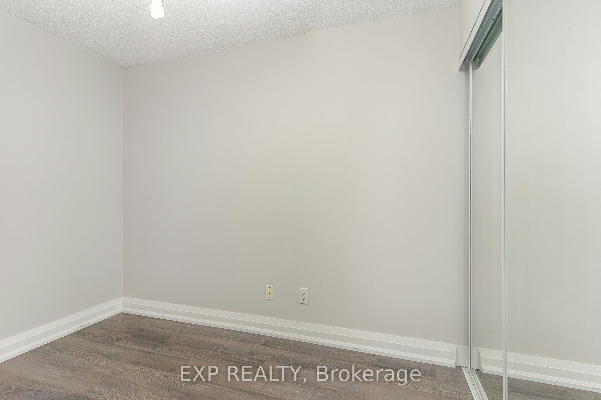 614-230 King Street, Toronto, ON, M5A 1K5 - 17