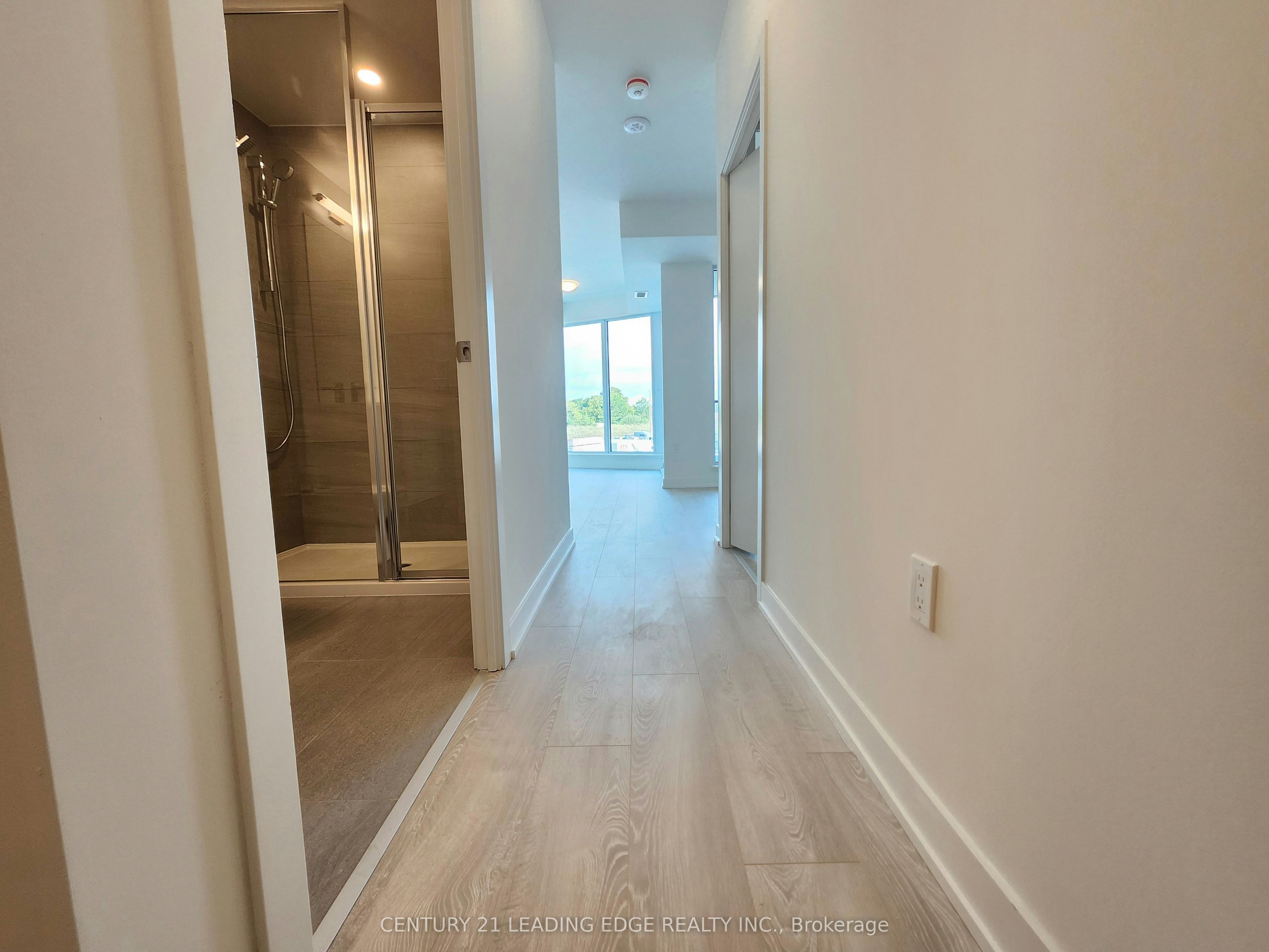 219-1 Kyle Lowry Road, Toronto, ON, M3C 0S6 - 10