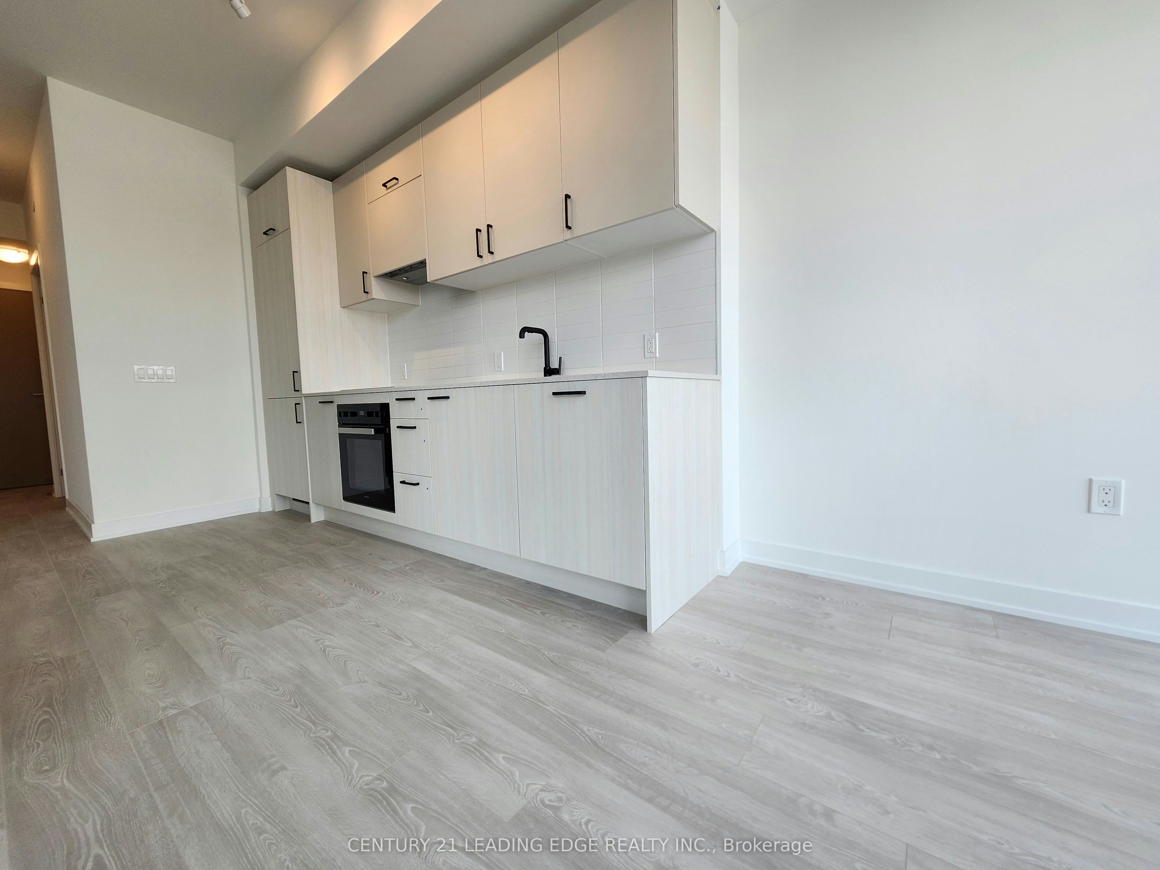 219-1 Kyle Lowry Road, Toronto, ON, M3C 0S6 - 20