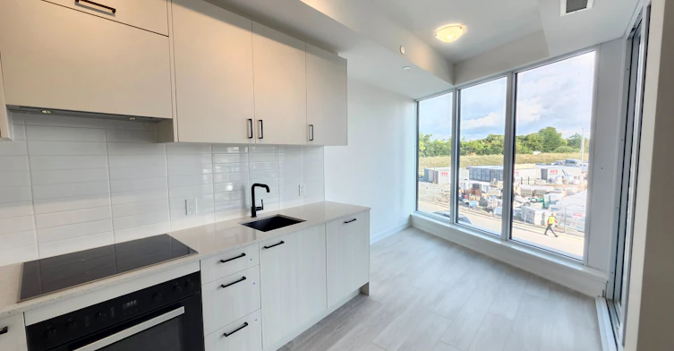 219-1 Kyle Lowry Road, Toronto, ON, M3C 0S6 - 18