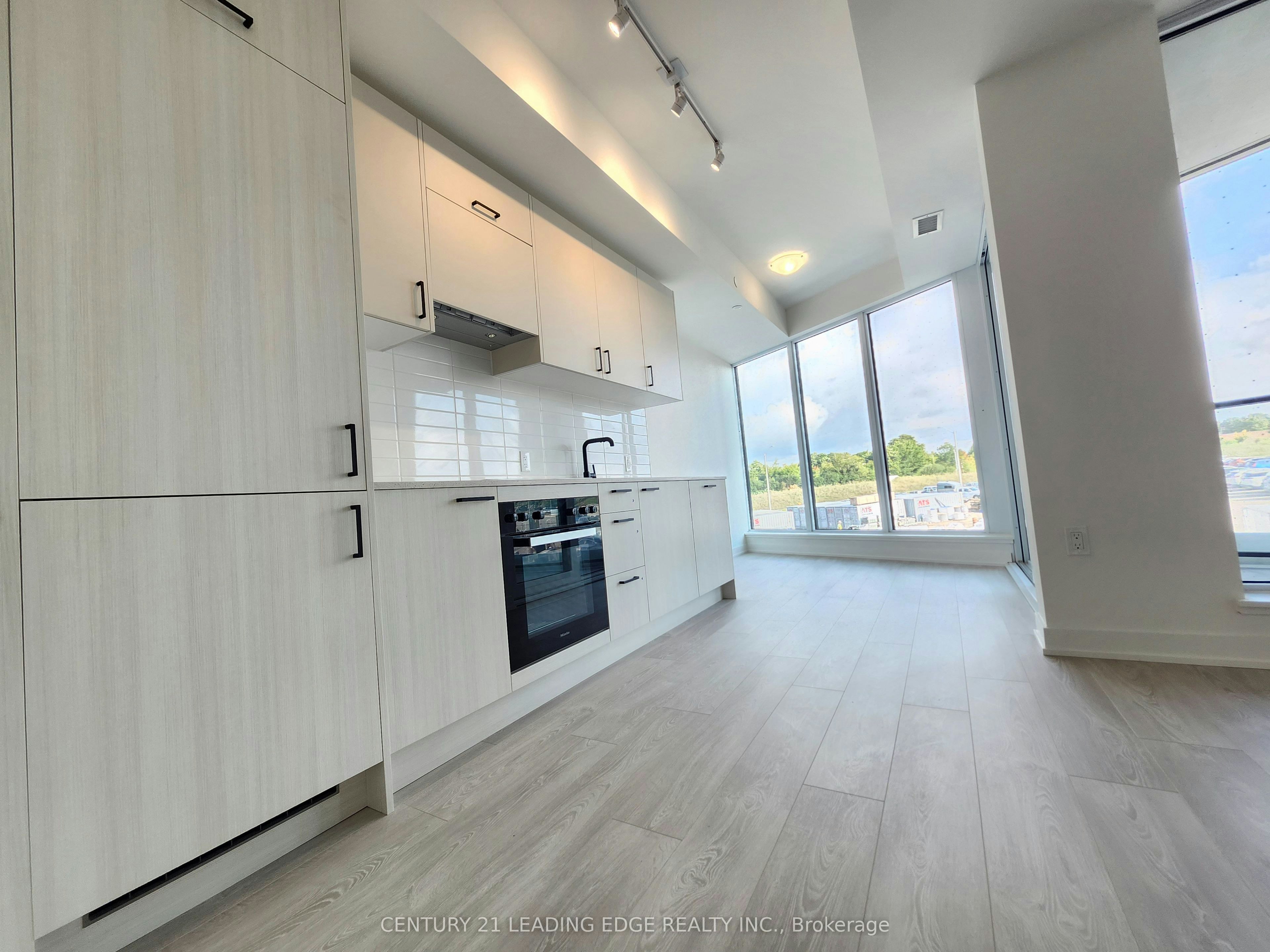 219-1 Kyle Lowry Road, Toronto, ON, M3C 0S6 - 12