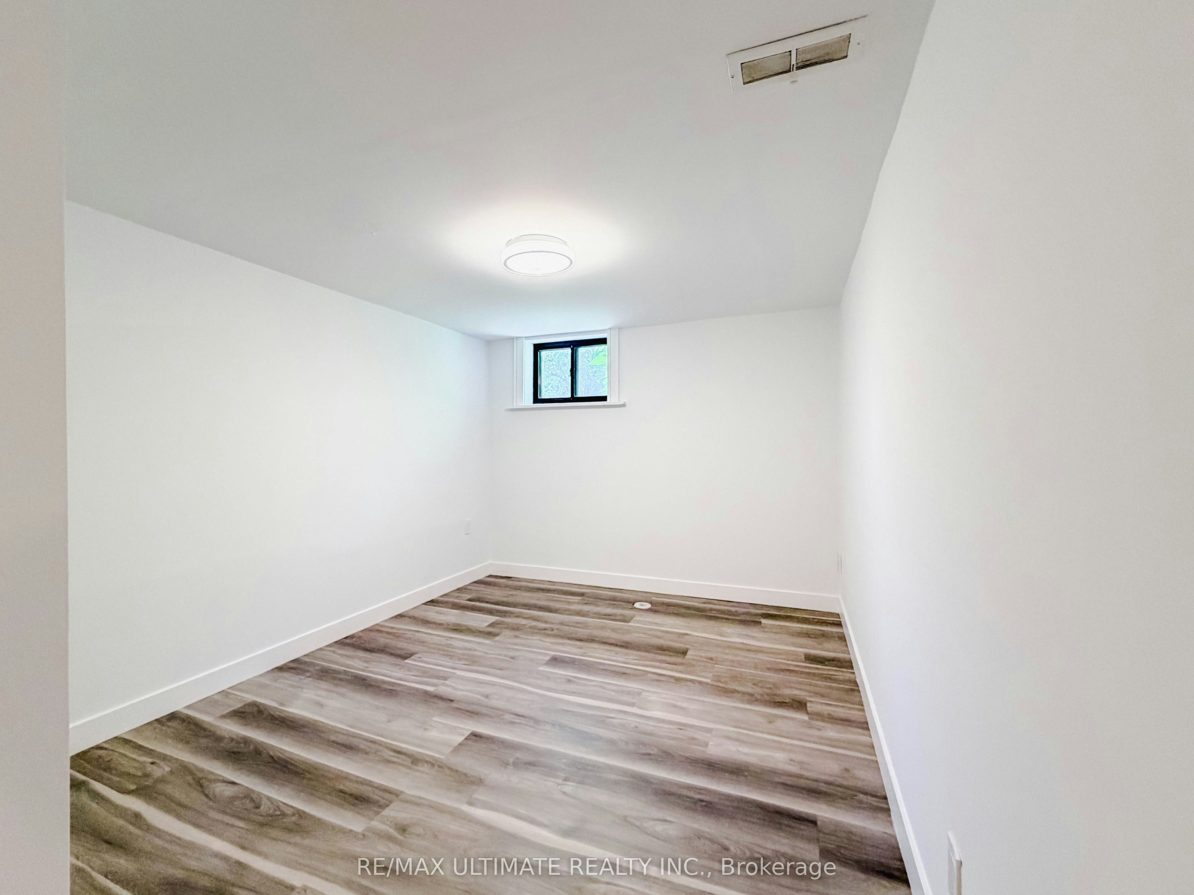 Apt. 1-141 Wilmington Avenue, Toronto, ON, M3H 5J6 - 5