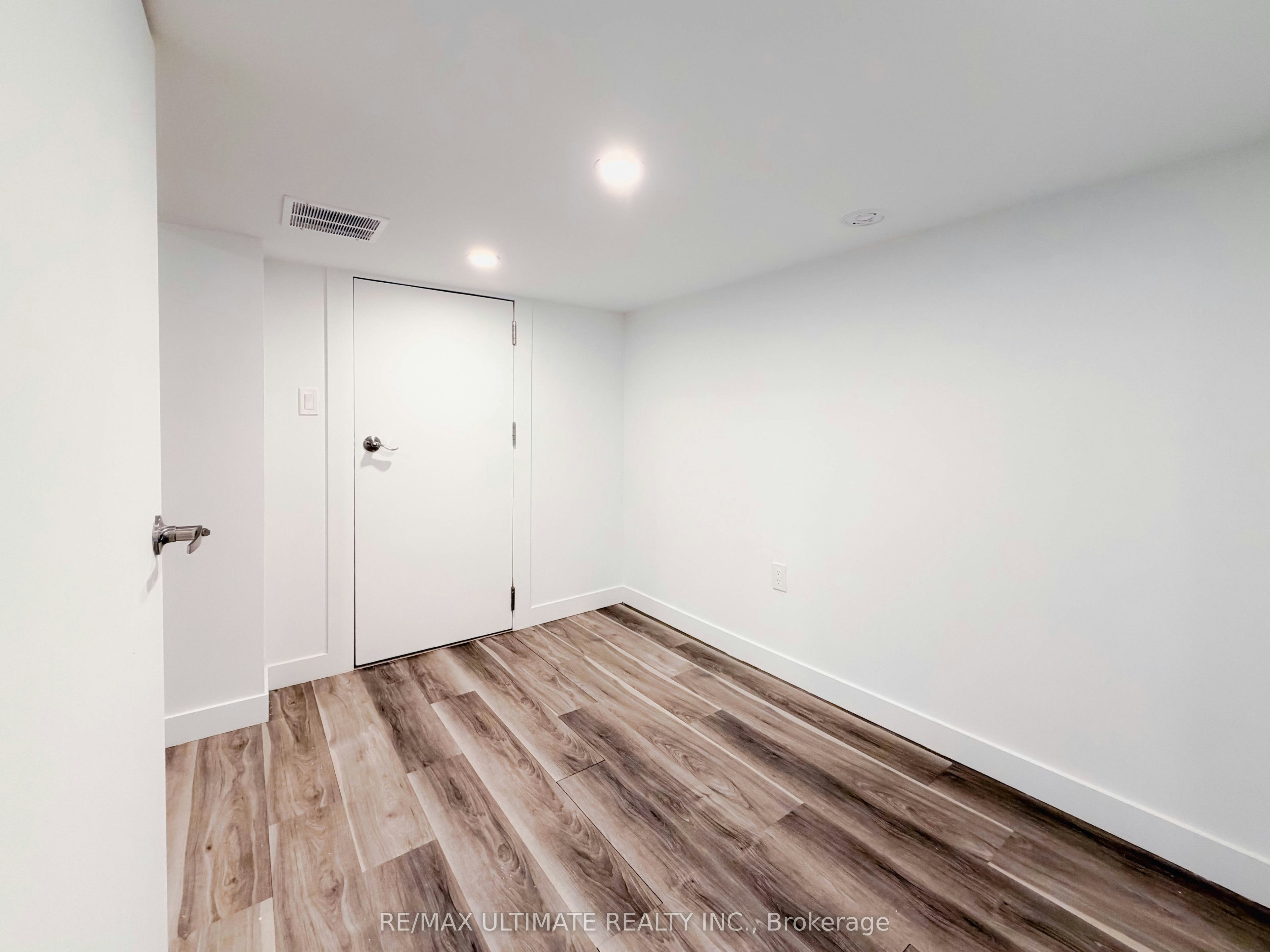 Apt. 1-141 Wilmington Avenue, Toronto, ON, M3H 5J6 - 7