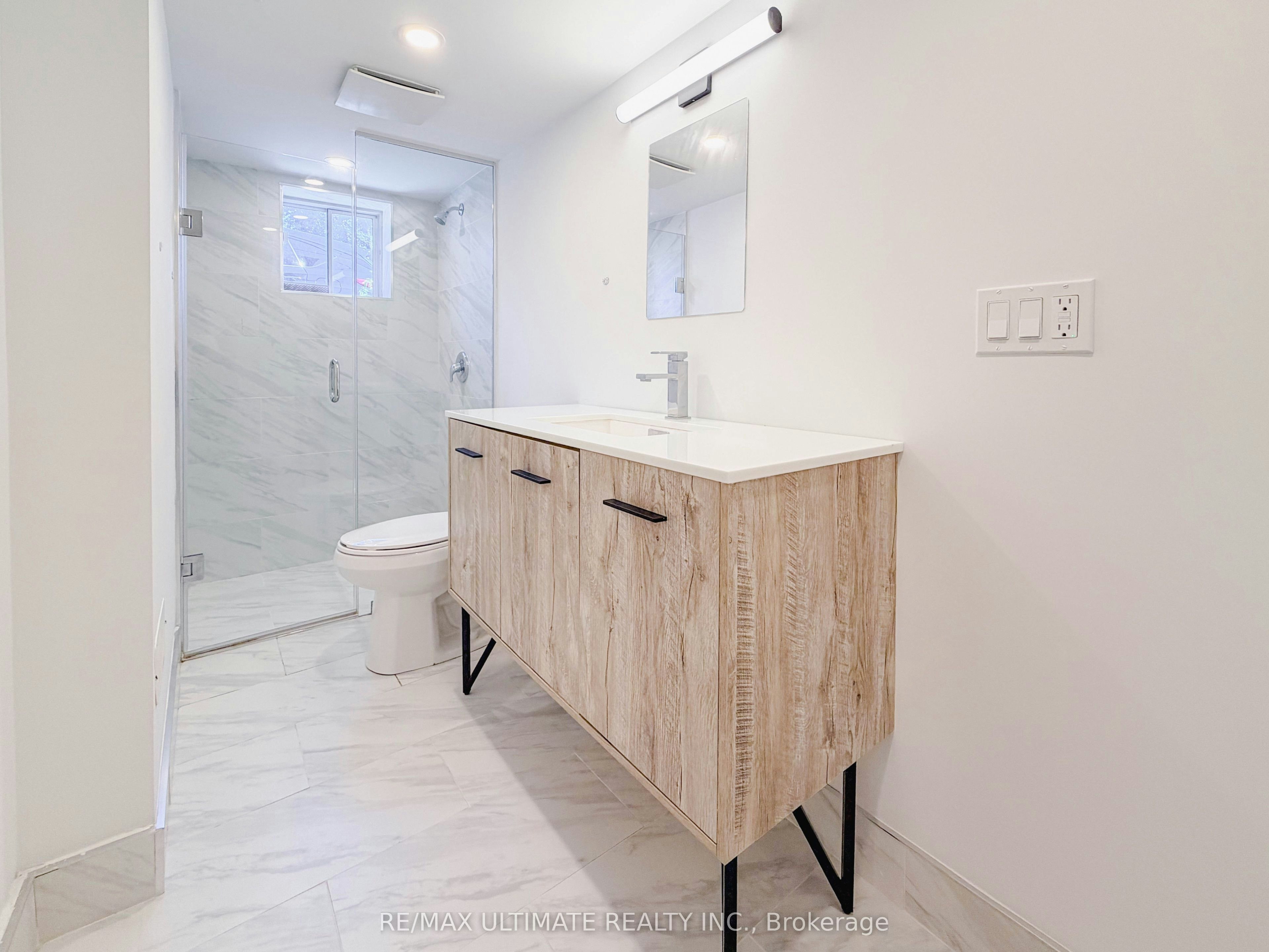 Apt. 1-141 Wilmington Avenue, Toronto, ON, M3H 5J6 - 4