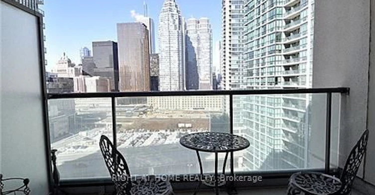 1701-12 Yonge Street, Toronto, ON, M5E 1Z9 - 7