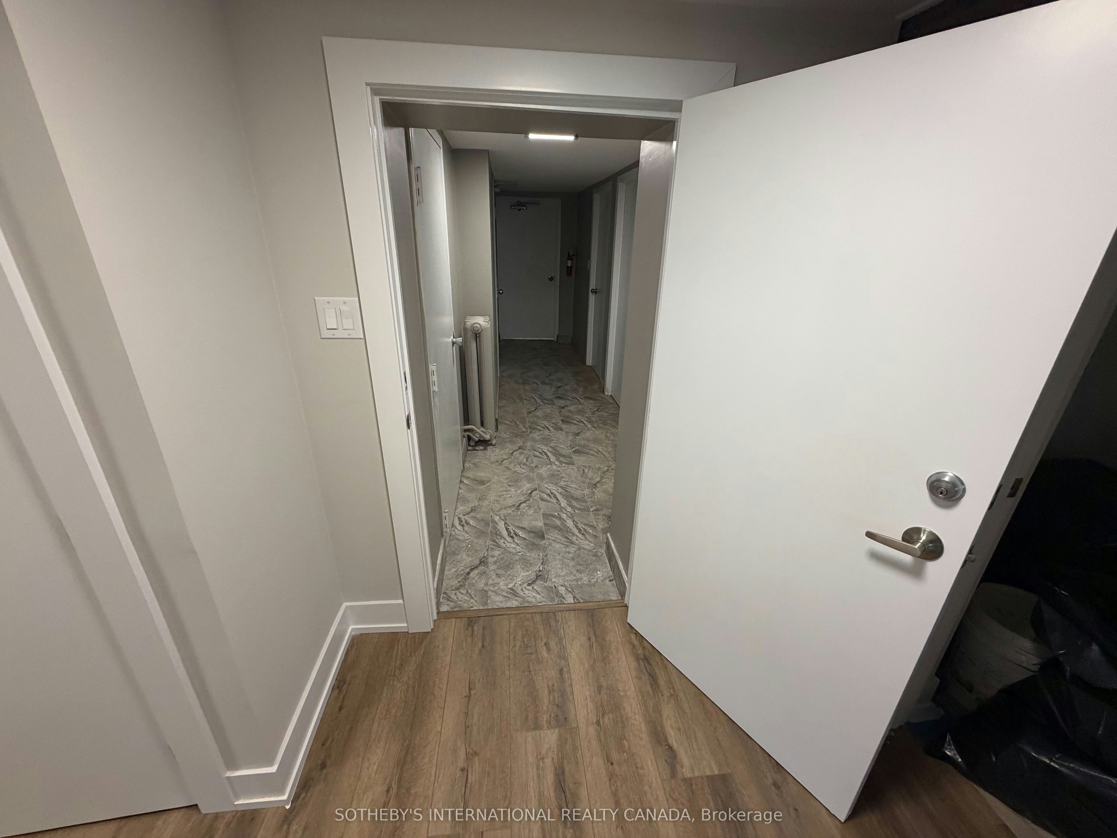 Lower-458A Oriole Parkway, Toronto, ON, M5P 2H8 - 10