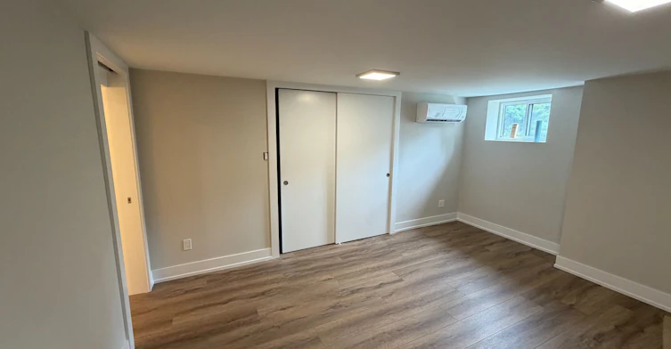 Lower-458A Oriole Parkway, Toronto, ON, M5P 2H8 - 8