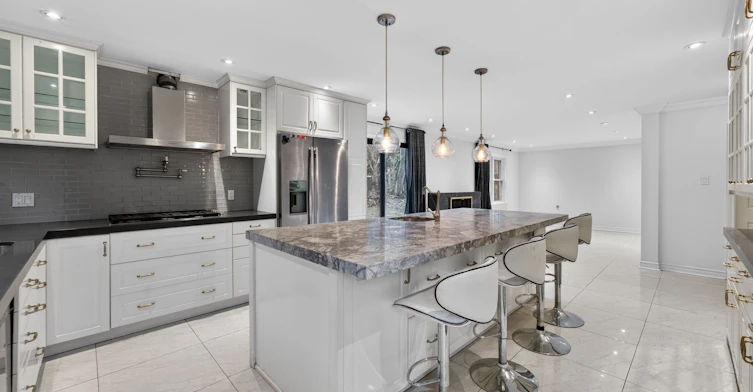52 Montressor Drive, Toronto, ON, M2P 1Z2 - 7