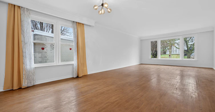52 Montressor Drive, Toronto, ON, M2P 1Z2 - 12