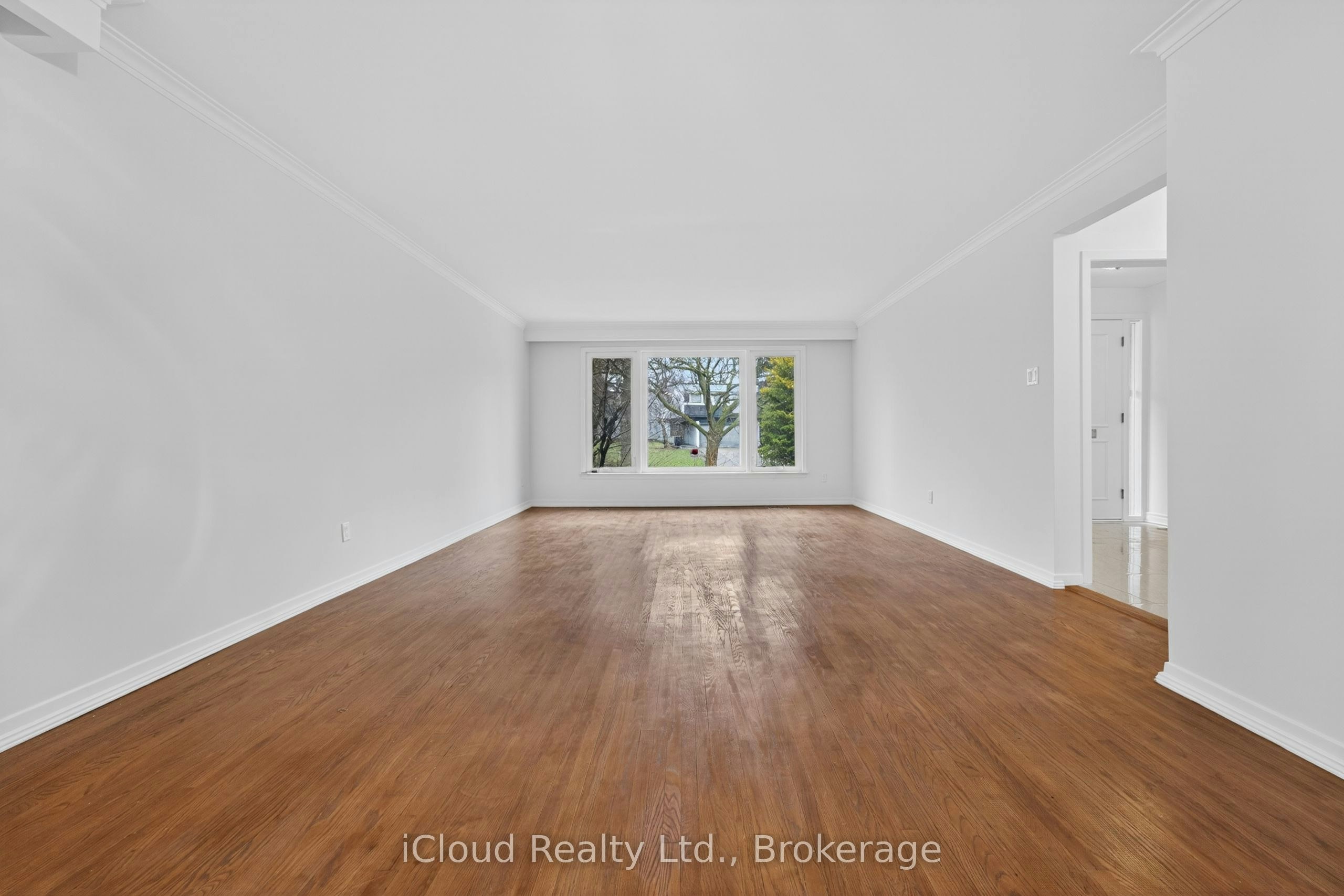 52 Montressor Drive, Toronto, ON, M2P 1Z2 - 13