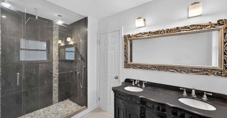 52 Montressor Drive, Toronto, ON, M2P 1Z2 - 11
