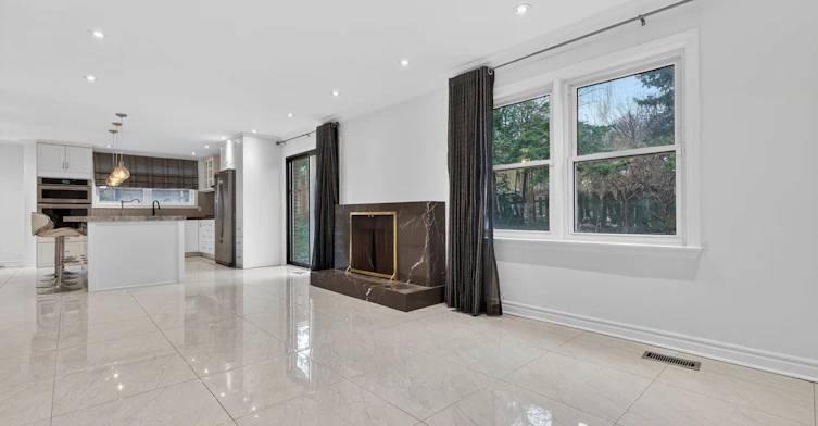 52 Montressor Drive, Toronto, ON, M2P 1Z2 - 9