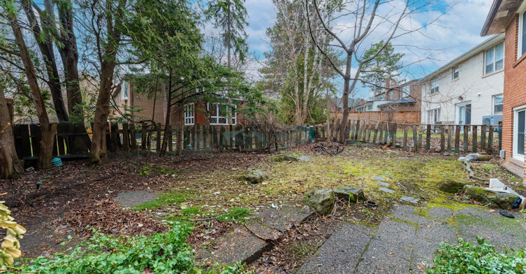 52 Montressor Drive, Toronto, ON, M2P 1Z2 - 3