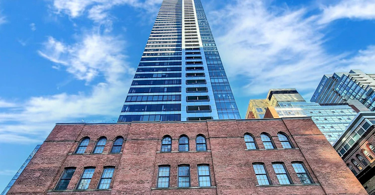 418-5 St Joseph Street, Toronto, ON, M4Y 1Z3 - 2