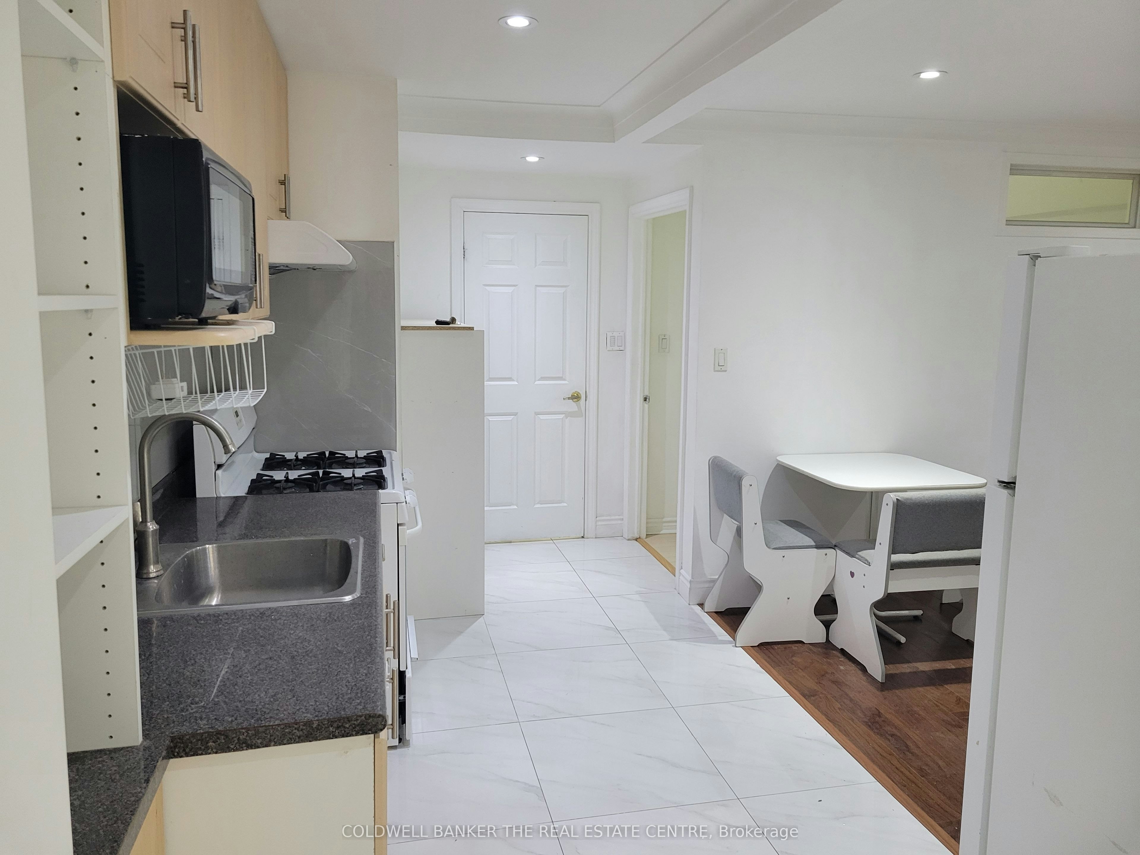 Unit B-2646 Victoria Park Avenue, Toronto, ON, M2J 4A6 - 13