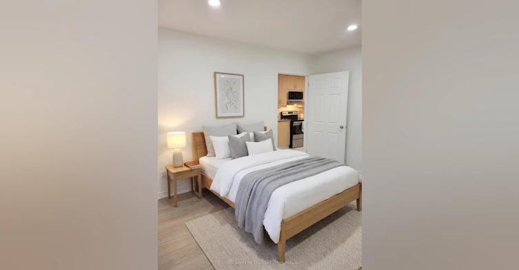 Unit B-2646 Victoria Park Avenue, Toronto, ON, M2J 4A6 - 3