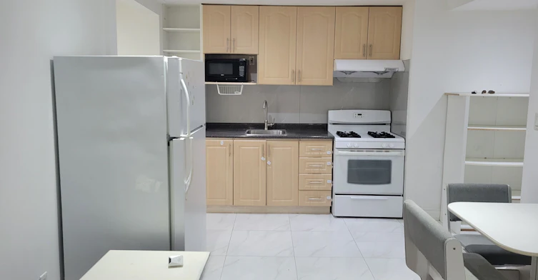 Unit B-2646 Victoria Park Avenue, Toronto, ON, M2J 4A6 - 7