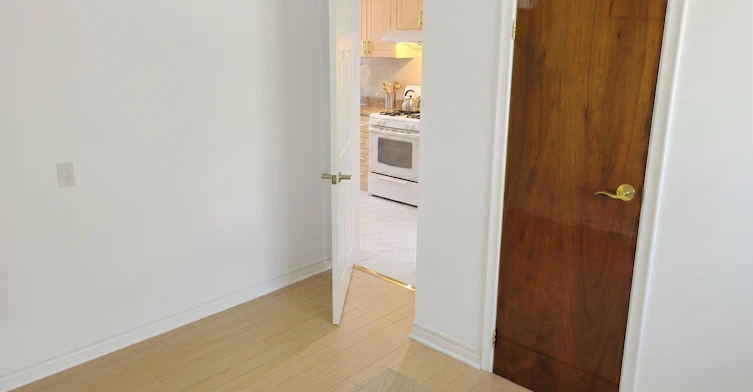 Unit B-2646 Victoria Park Avenue, Toronto, ON, M2J 4A6 - 11