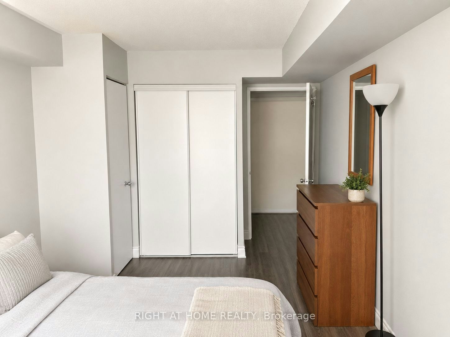 1202-21 Overlea Boulevard, Toronto, ON, M4H 1P2 - 8