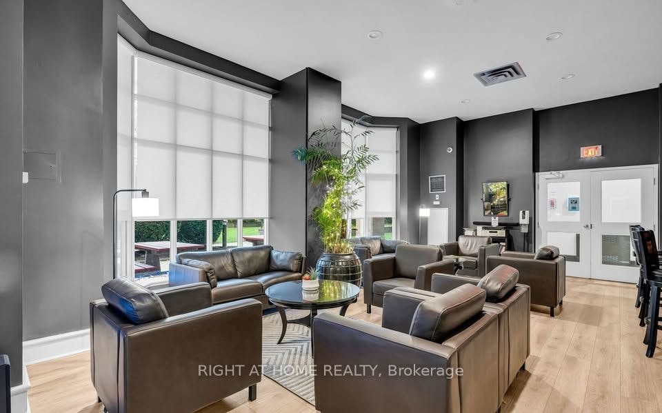 1202-21 Overlea Boulevard, Toronto, ON, M4H 1P2 - 16