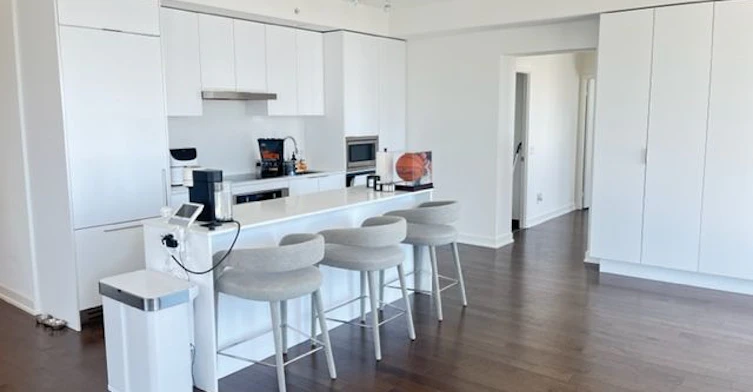 3803-20 Lombard Street S, Toronto, ON, M5C 0A7 - 10