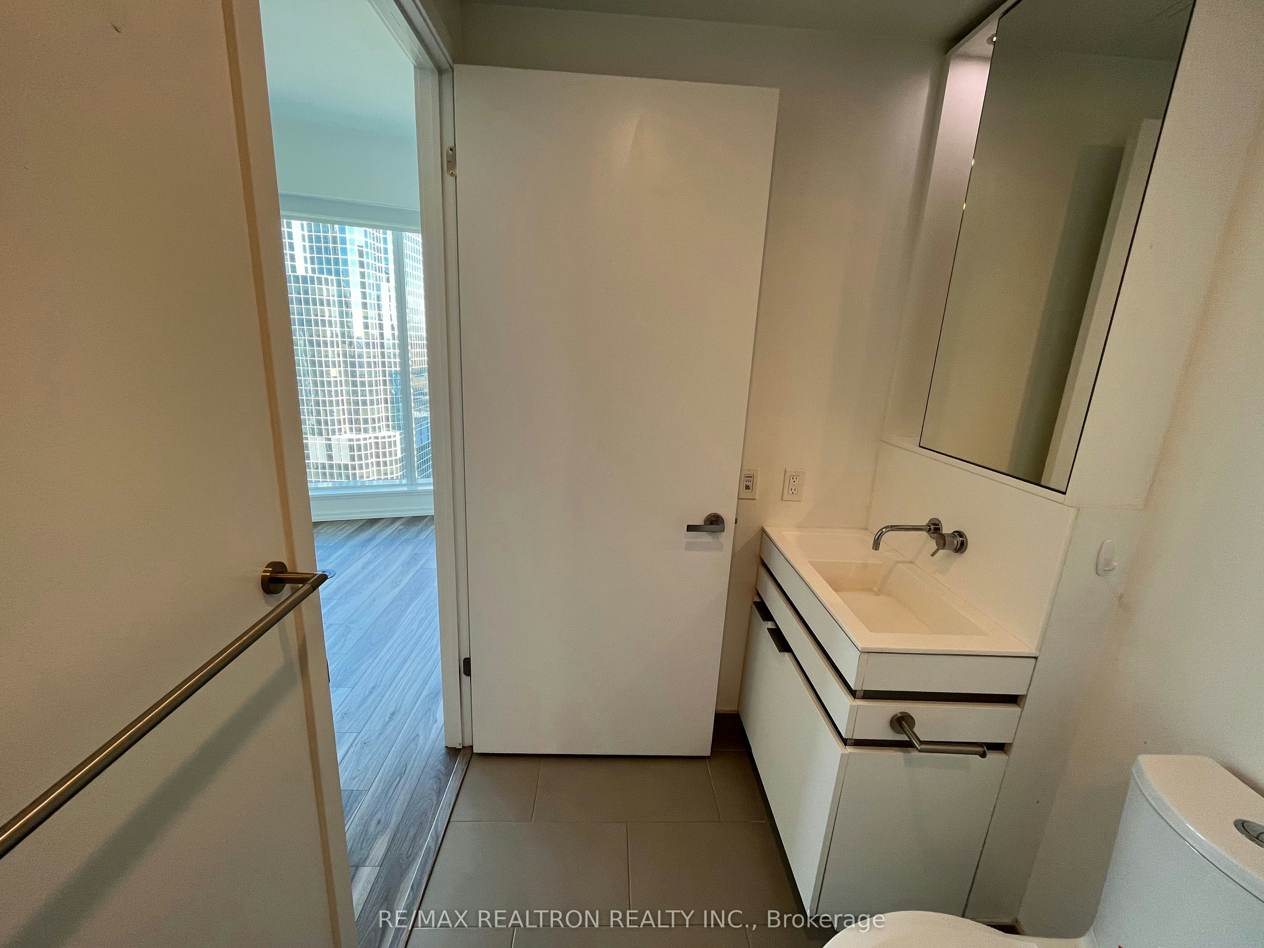 3113-197 Yonge Street, Toronto, ON, M5B 0C1 - 20
