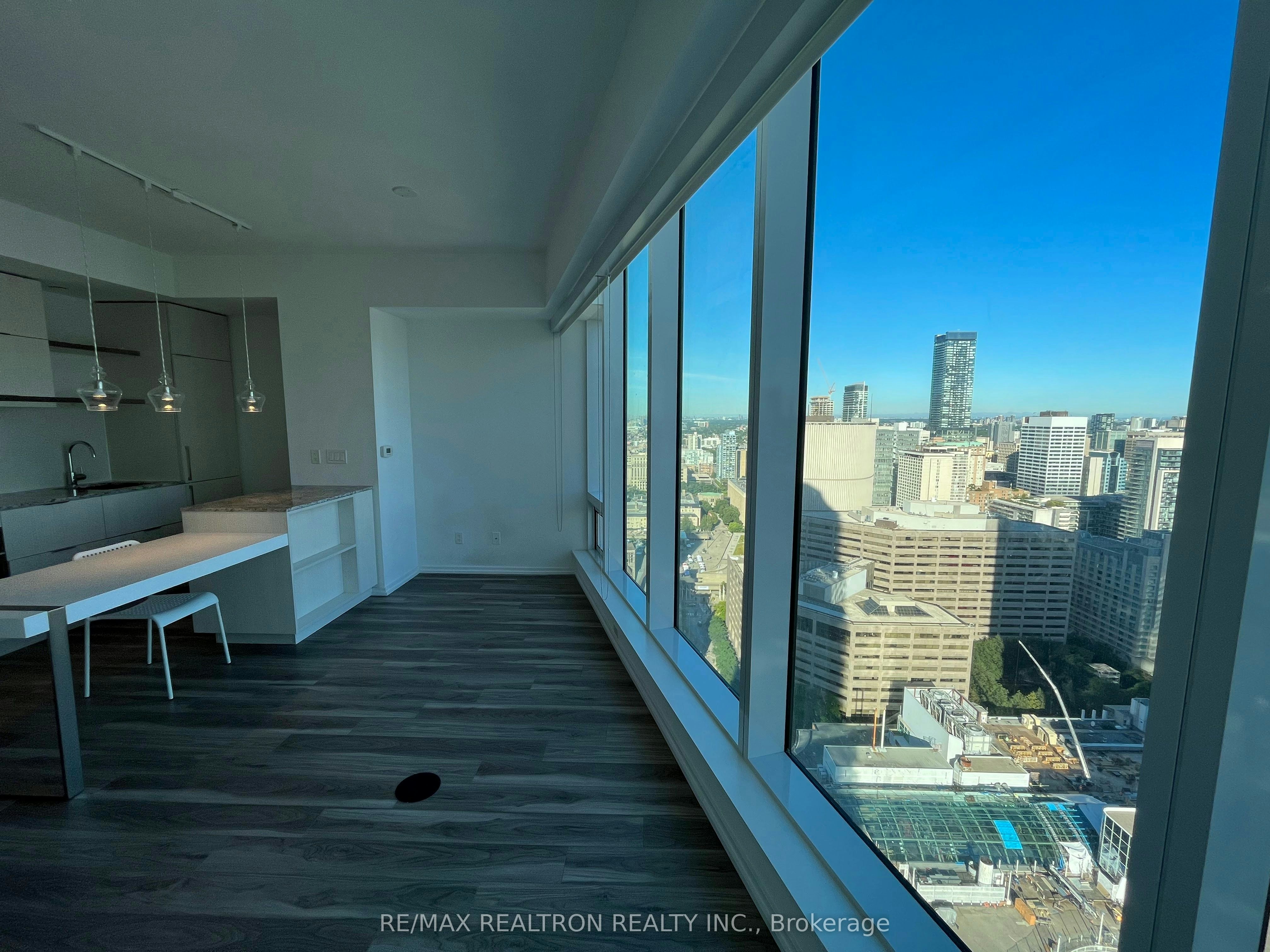3113-197 Yonge Street, Toronto, ON, M5B 0C1 - 9