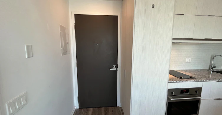3113-197 Yonge Street, Toronto, ON, M5B 0C1