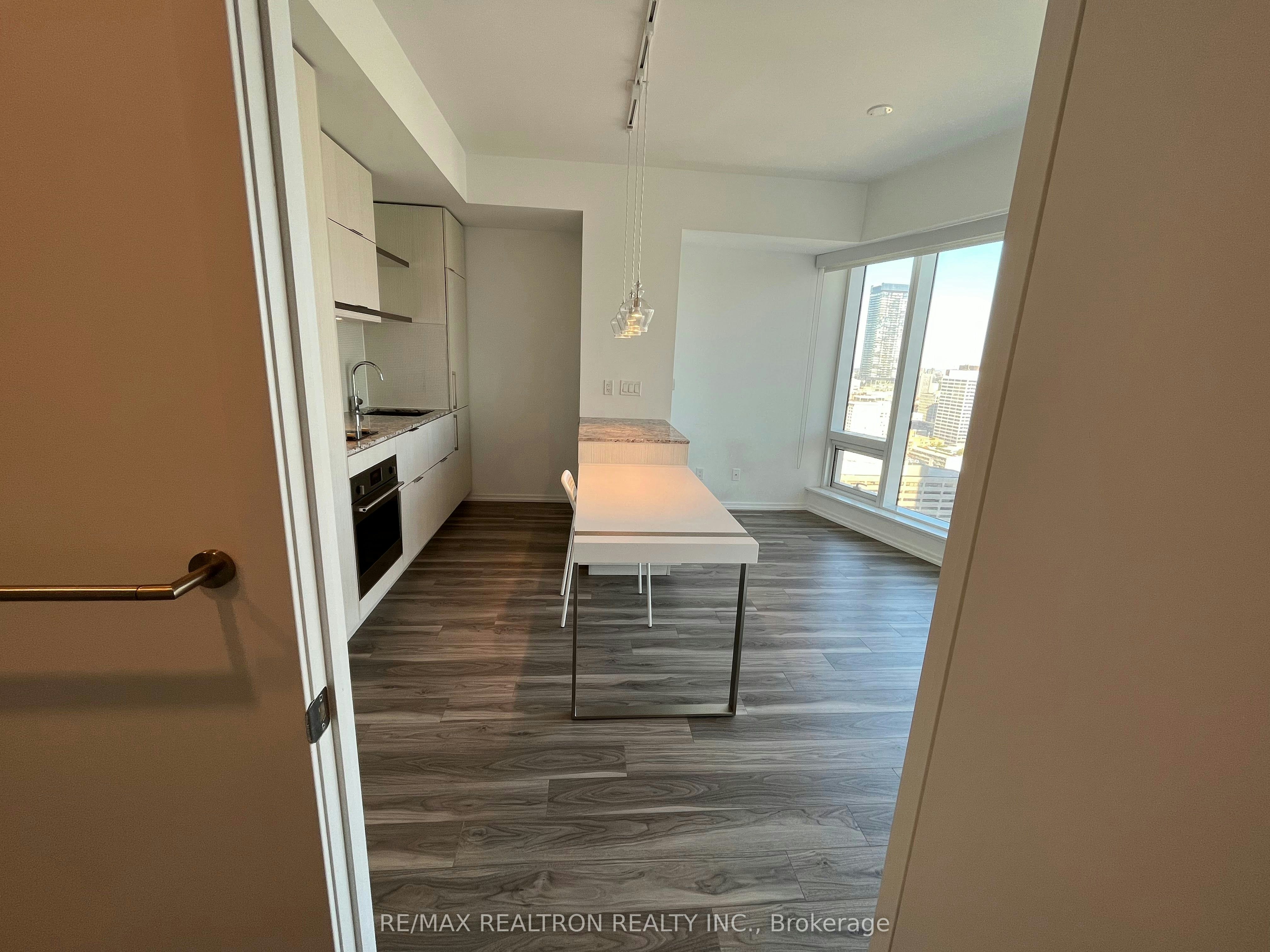 3113-197 Yonge Street, Toronto, ON, M5B 0C1 - 21