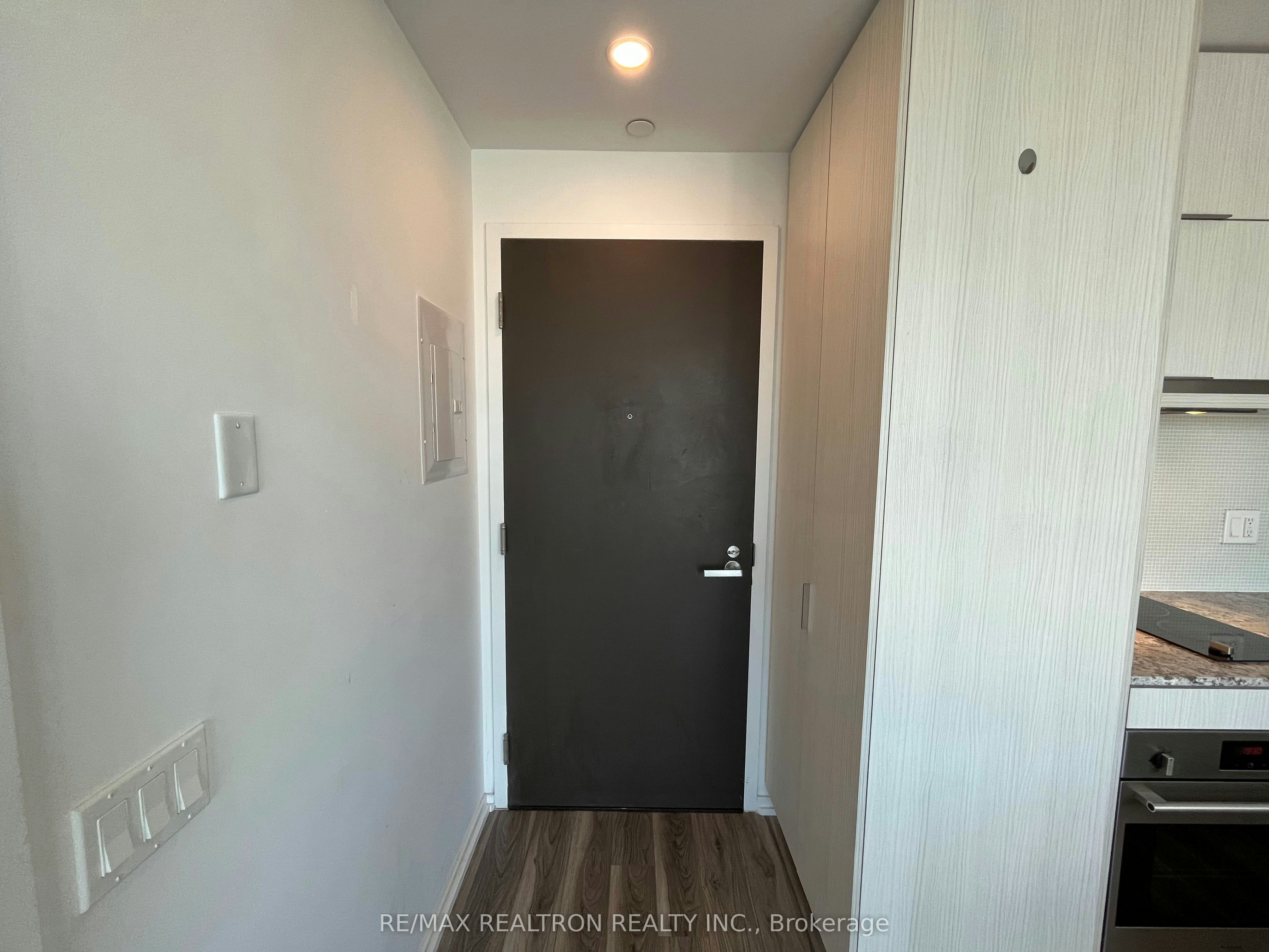 3113-197 Yonge Street, Toronto, ON, M5B 0C1 - 22