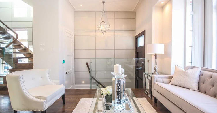 289 Connaught Avenue, Toronto, ON, M2M 1H7 - 2