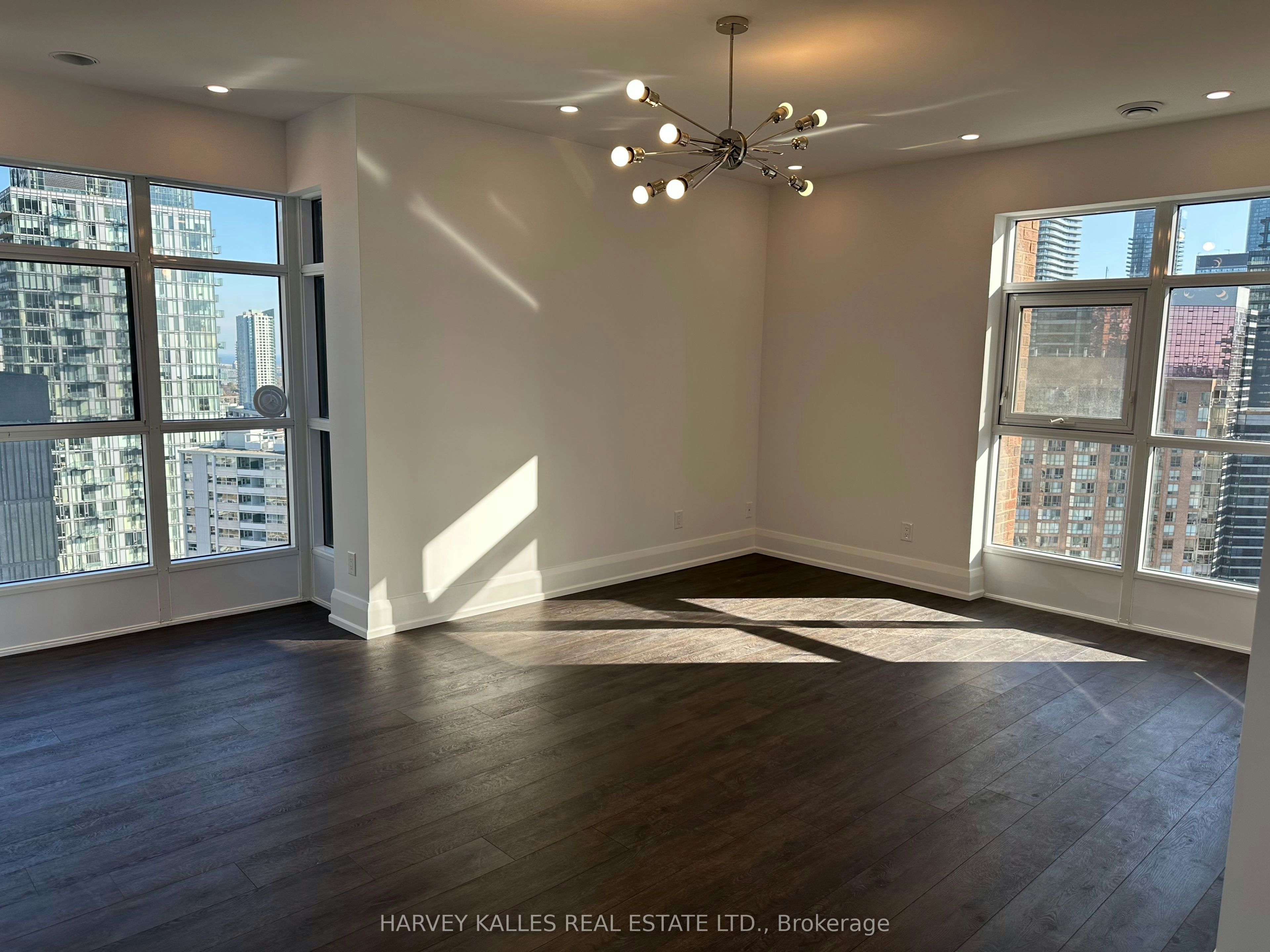 3101-55 Charles Street W, Toronto, ON, M5S 2W9 - 5